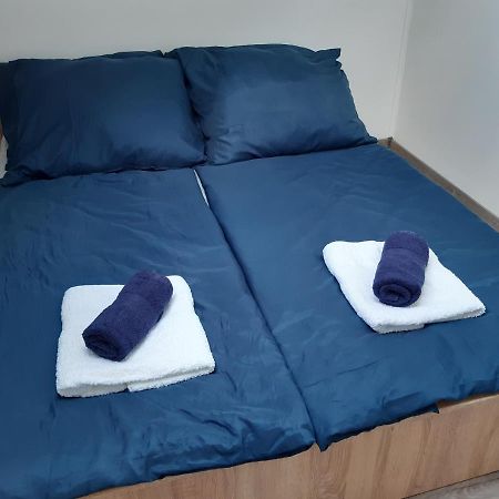 Peak Apartman Eger Luaran gambar