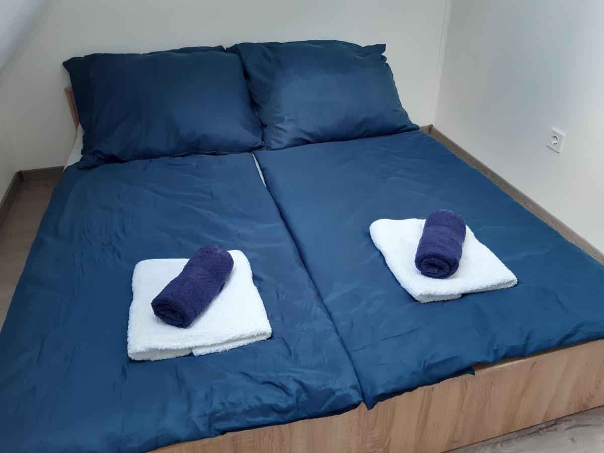 Peak Apartman Eger Luaran gambar